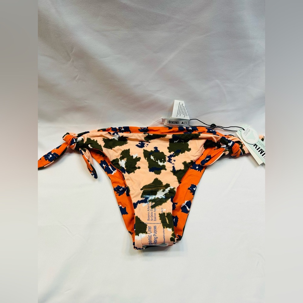Bikini Lab Reversible Bikini Bottom. New With Tags - Picture 3 of 5